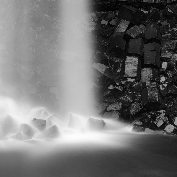 Vodopád Svartifoss